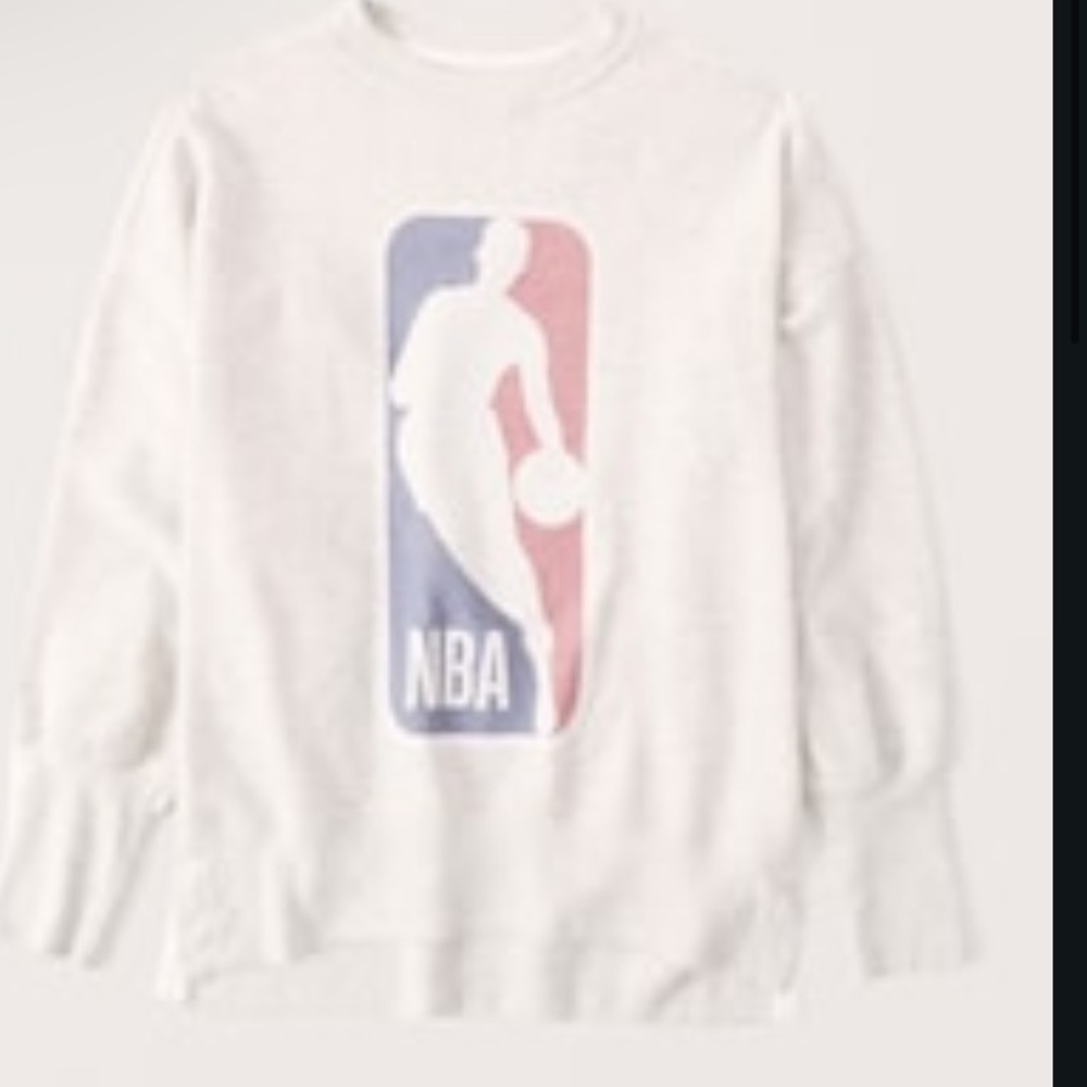 ABERCROMBIE Boyfriend Crew NBA Graphic
